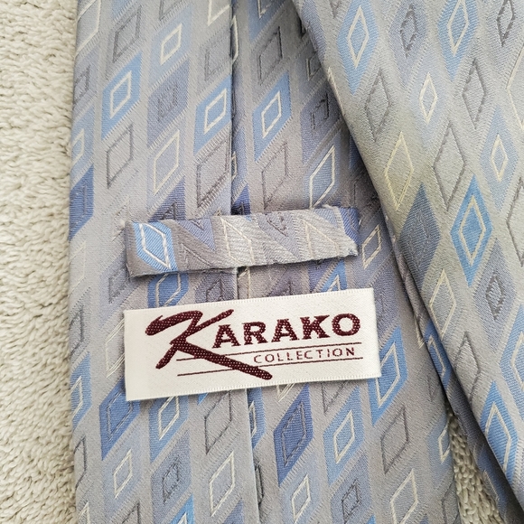 Tie - Picture 3 of 3